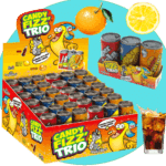 Pack de 3 mini canettes contenant des petits bonbons pétillants parfum cola, citron, orange.